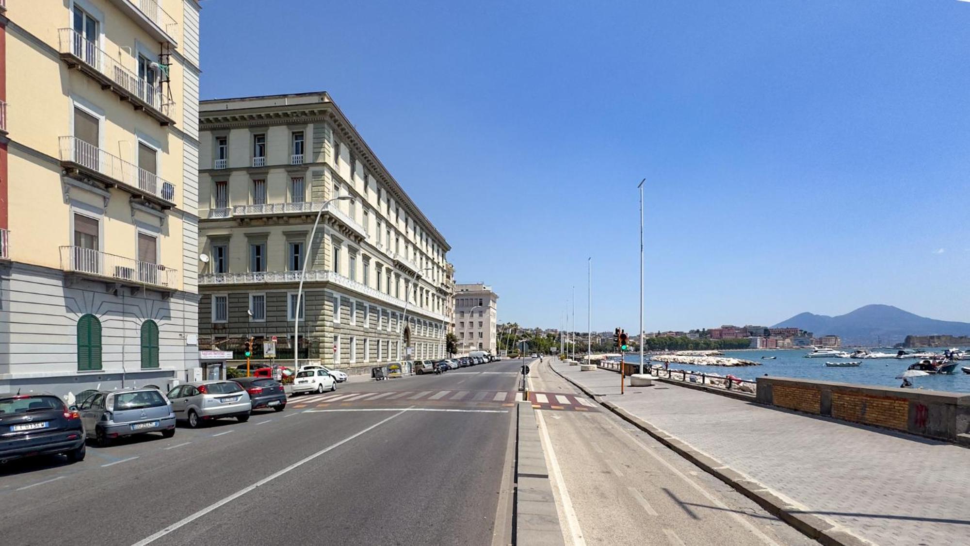 Galiani 20 Apartment Napoli Bagian luar foto